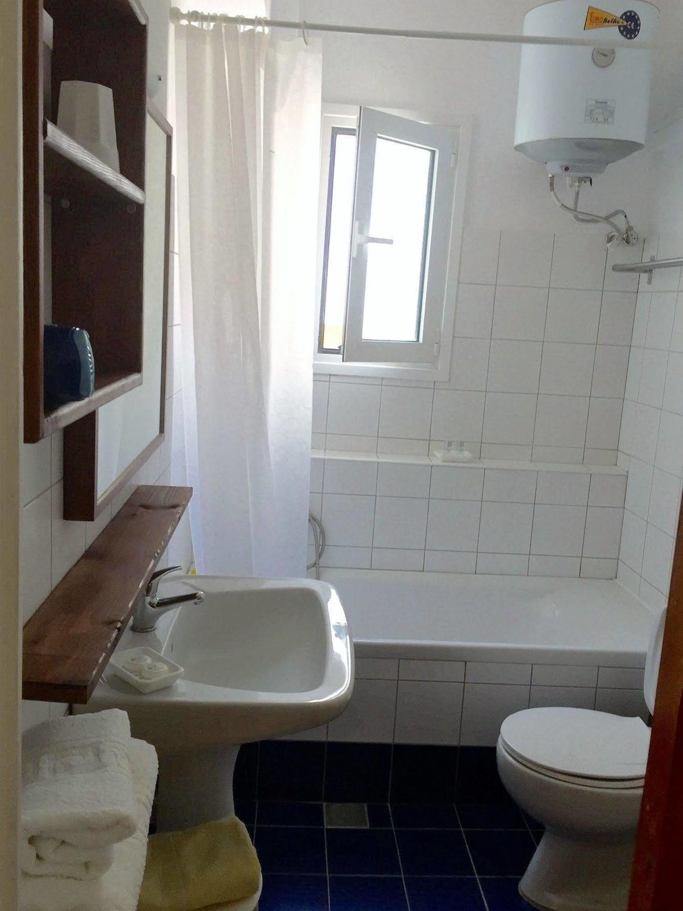 Popy Apartments Ierapetra  Bagian luar foto