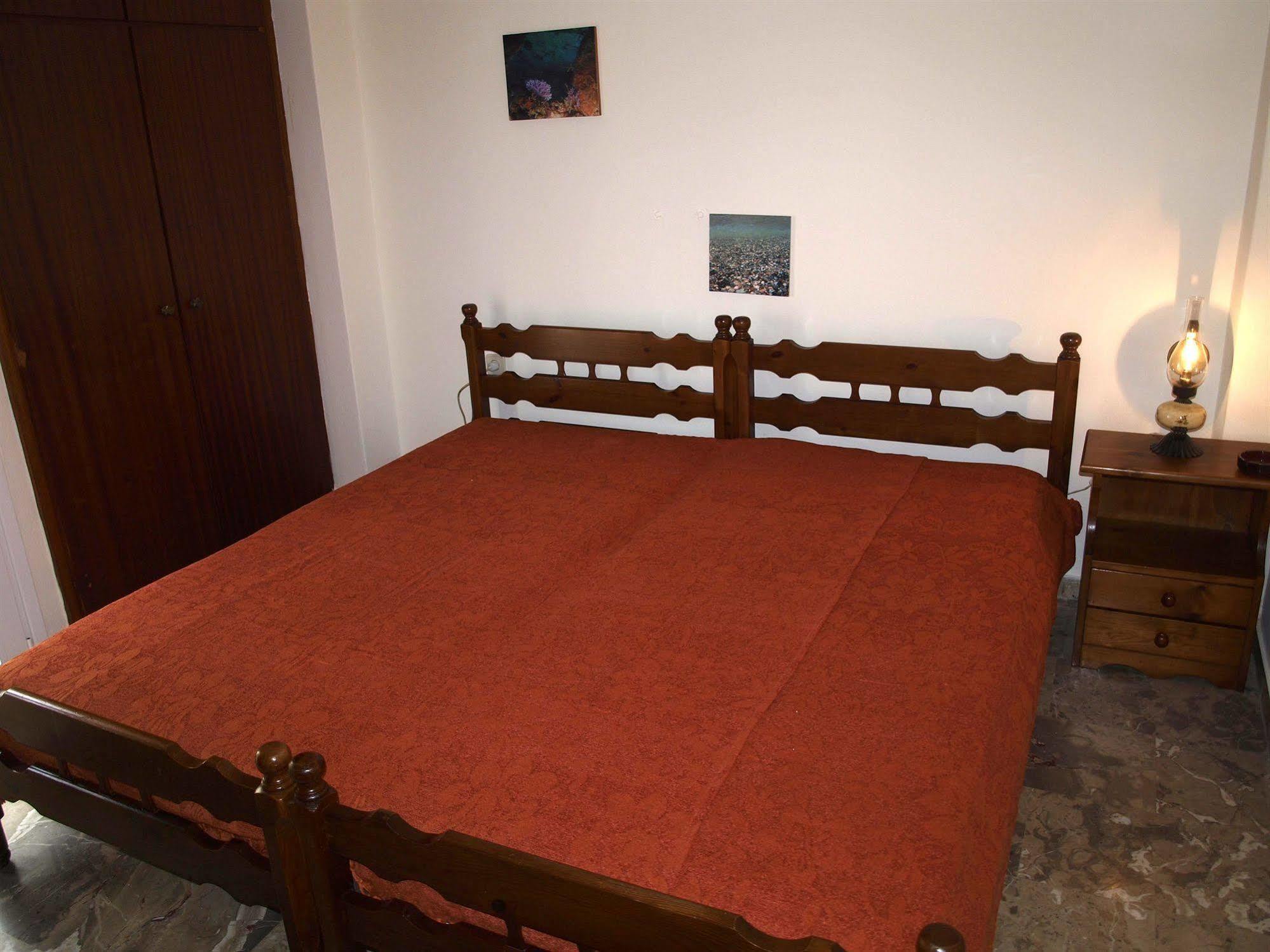 Popy Apartments Ierapetra  Bagian luar foto
