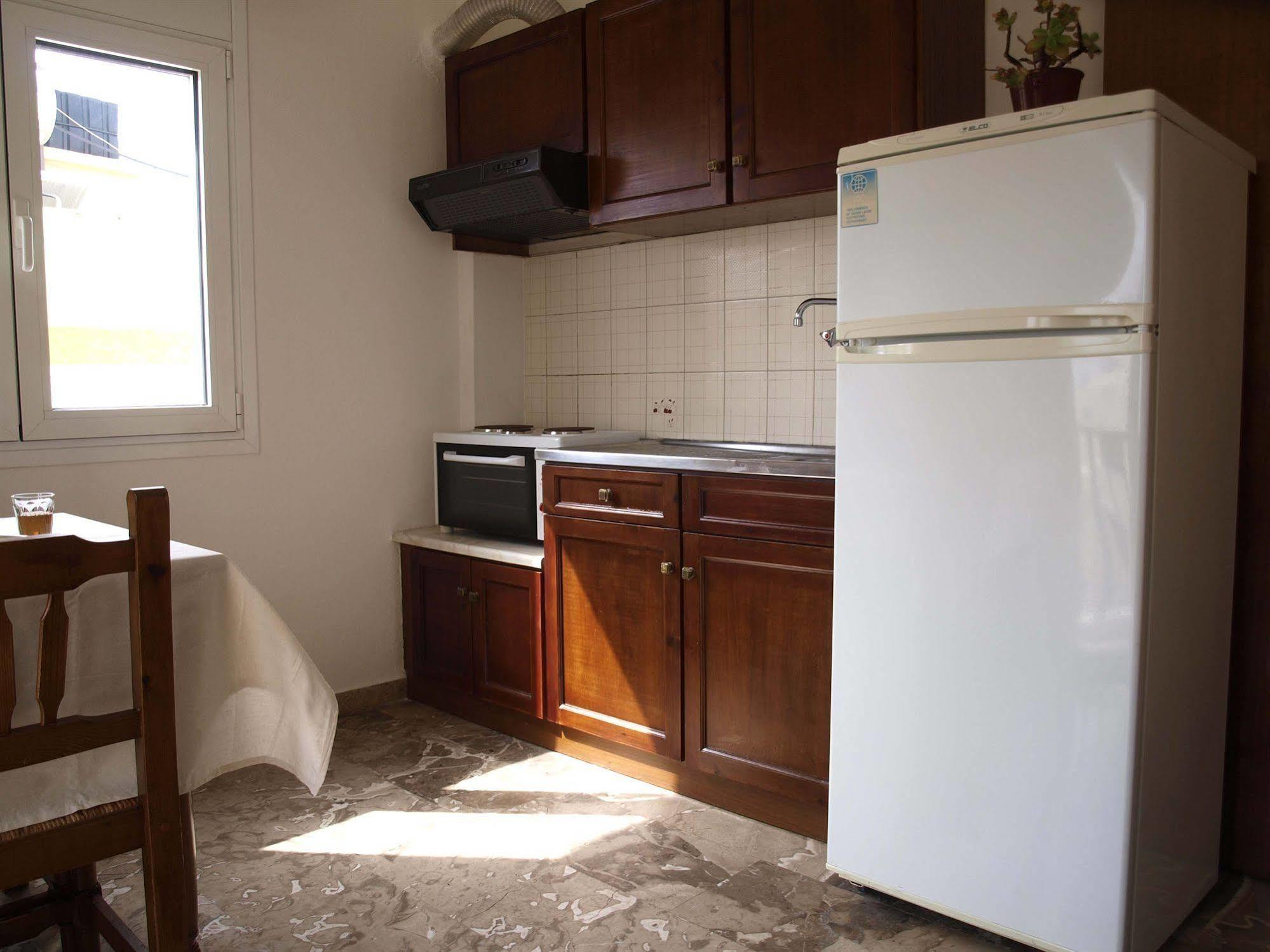 Popy Apartments Ierapetra  Bagian luar foto